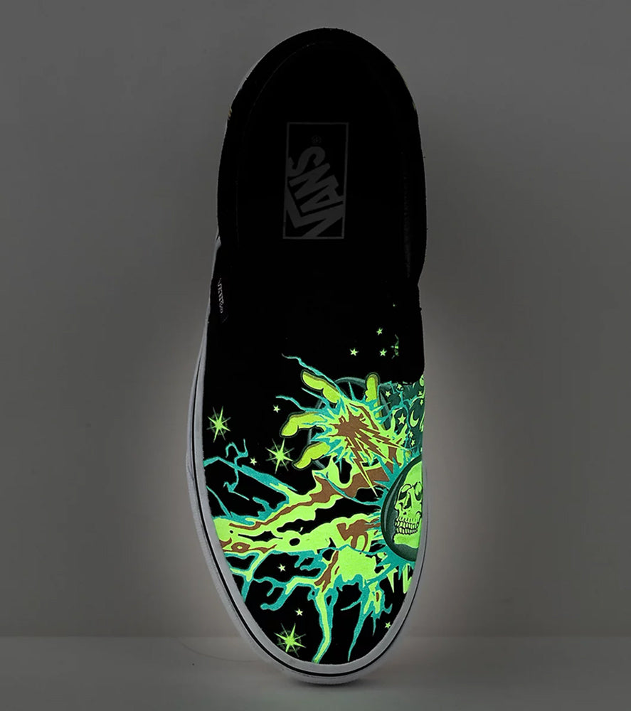 Vans Men's Glow Wizard Classic Slip-On in Black/White Vans Men's Glow Wizard Classic Slip-On In Black/White -sorel shop VN 0A7Q5DBZW 4302