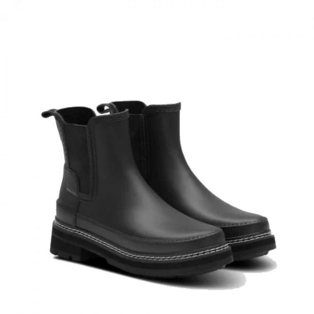 Hunter Women's Refined Stitch Detail Chelsea Boots In Black 4 Hunter Women's Refined Stitch Detail Chelsea Boots In Black - Image 2